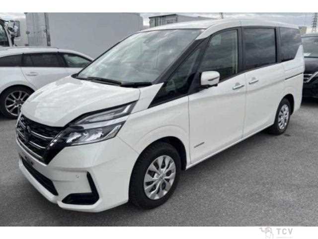 2022 Nissan Serena