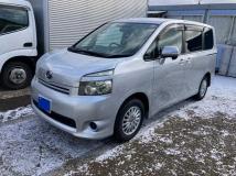 2009 Toyota Voxy