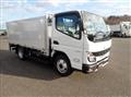 2025 Mitsubishi Fuso Canter
