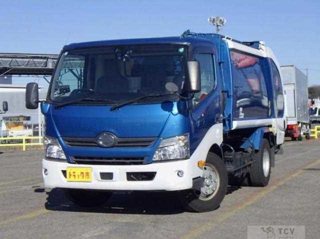 2017 Hino Dutro