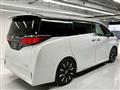 2023 Toyota Alphard Hybrid