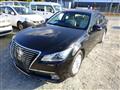 2015 Toyota Crown Hybrid