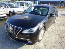 2015 Toyota Crown Hybrid
