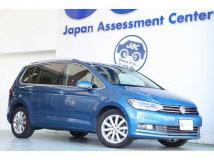 2016 Volkswagen Golf Touran