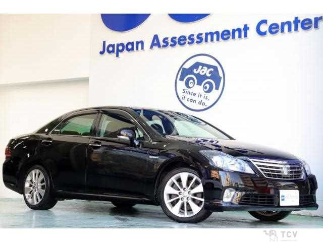 2011 Toyota Crown Hybrid