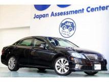 2011 Toyota Crown Hybrid