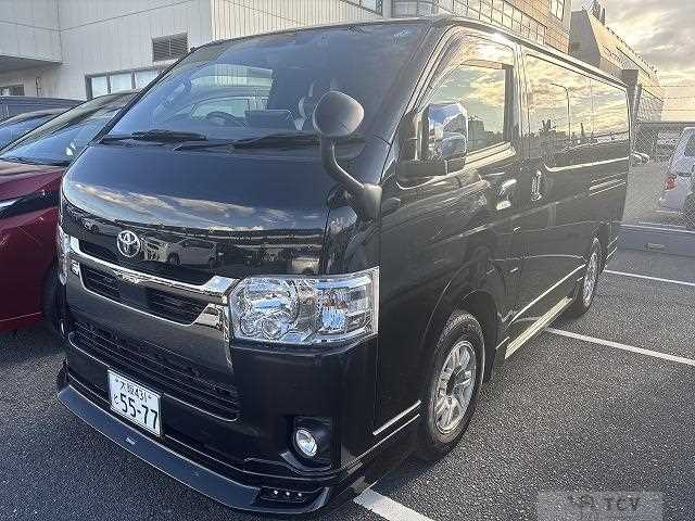 2022 Toyota Hiace Van