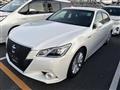 2013 Toyota Crown Hybrid