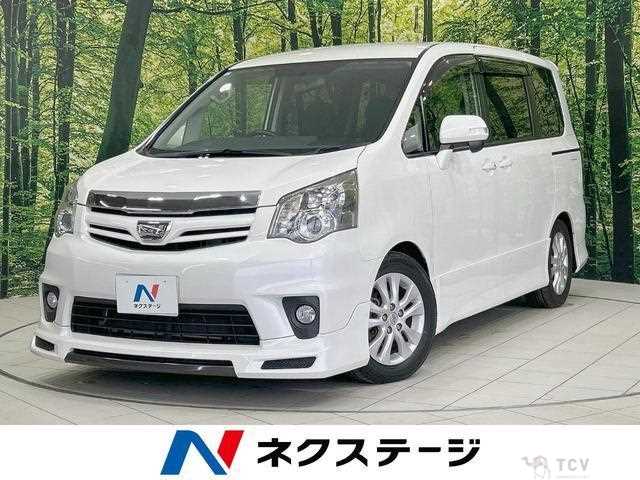 2013 Toyota Noah