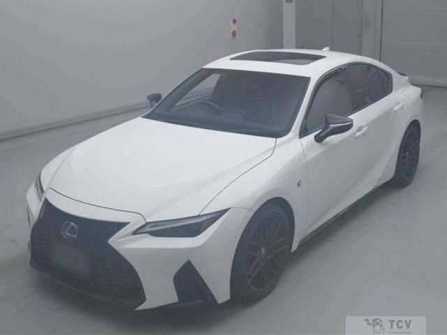 2023 Lexus IS