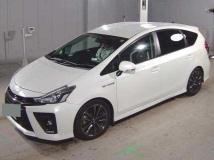 2016 Toyota PRIUS α