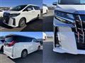2022 Toyota Alphard Hybrid