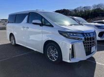 2022 Toyota Alphard Hybrid