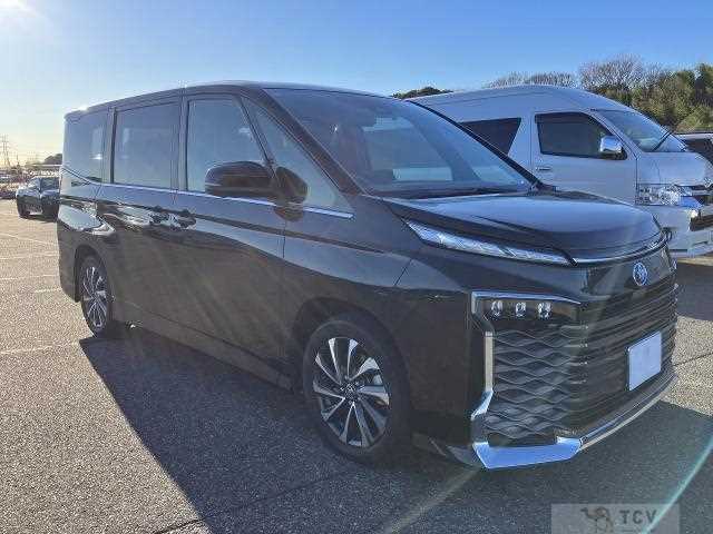 2022 Toyota Voxy