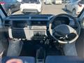 2000 Mitsubishi Minicab Truck