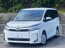2017 Toyota Voxy