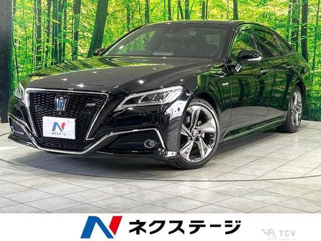 2018 Toyota Crown Hybrid