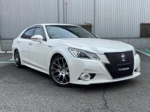 2013 Toyota Crown