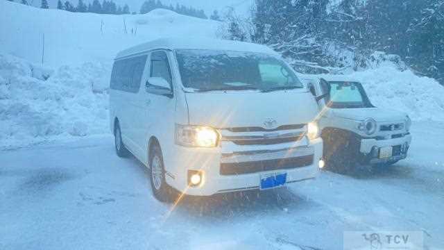 2020 Toyota Hiace Wagon