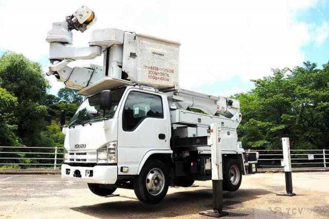 2012 Isuzu Elf Truck