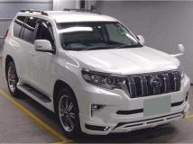 2020 Toyota Land Cruiser Prado