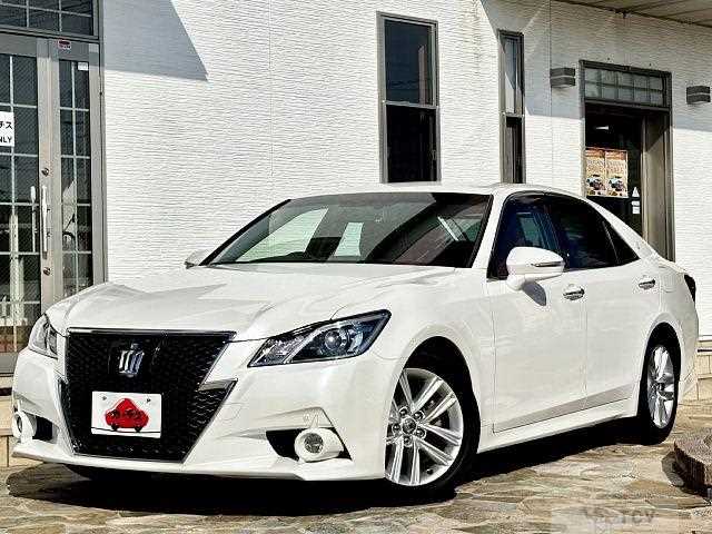 2013 Toyota Crown