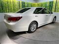 2014 Toyota Crown Hybrid