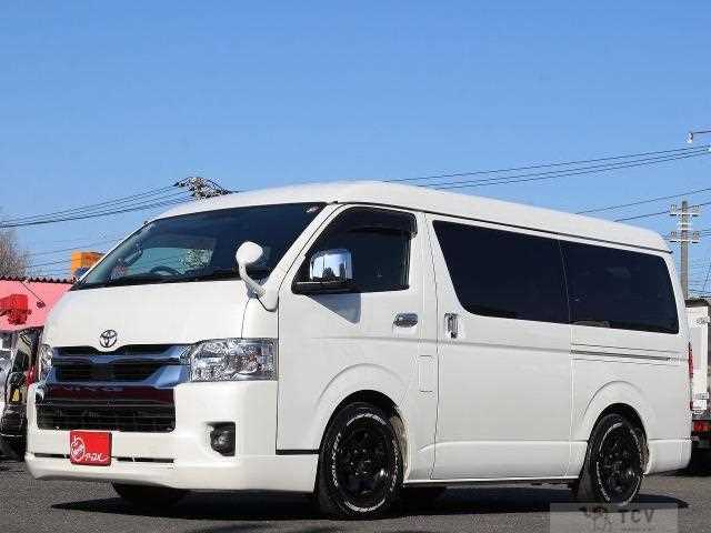 2022 Toyota Hiace Wagon