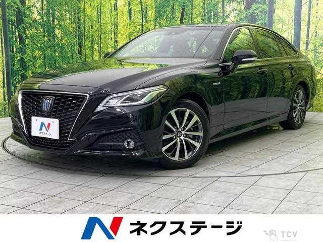 2019 Toyota Crown Hybrid