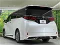 2023 Toyota Alphard Hybrid