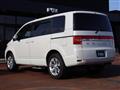 2016 Mitsubishi Delica D5