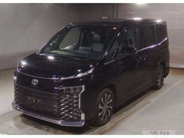 2022 Toyota Voxy