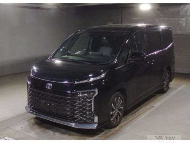 2023 Toyota Voxy