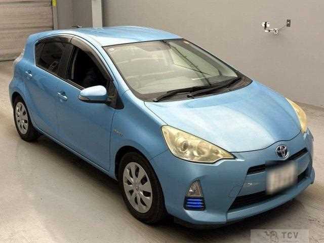2012 Toyota AQUA