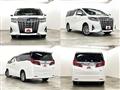 2022 Toyota Alphard Hybrid