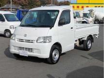 2015 Toyota Liteace Truck
