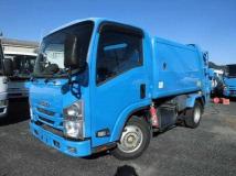 2016 Isuzu Elf Truck