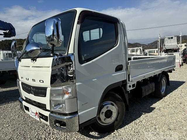 2015 Mitsubishi Fuso Canter