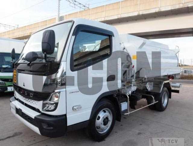 2025 Mitsubishi Fuso Canter