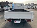 2005 Isuzu Elf Truck