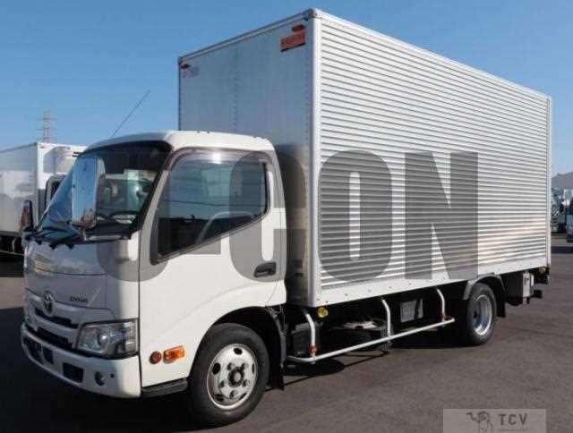 2022 Toyota Dyna Truck