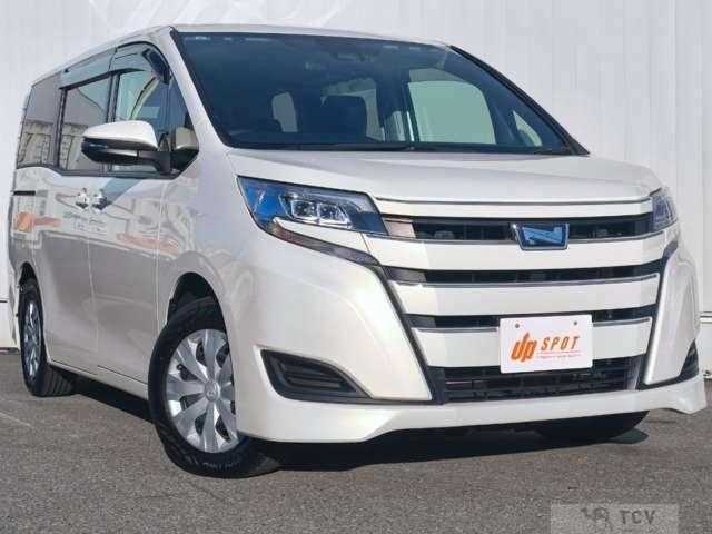 2017 Toyota Noah