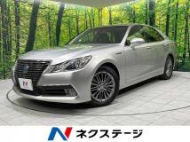 2014 Toyota Crown Hybrid