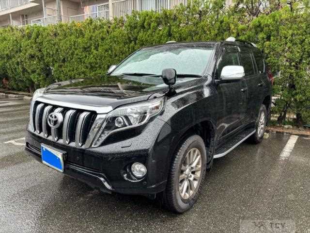 2017 Toyota Land Cruiser Prado