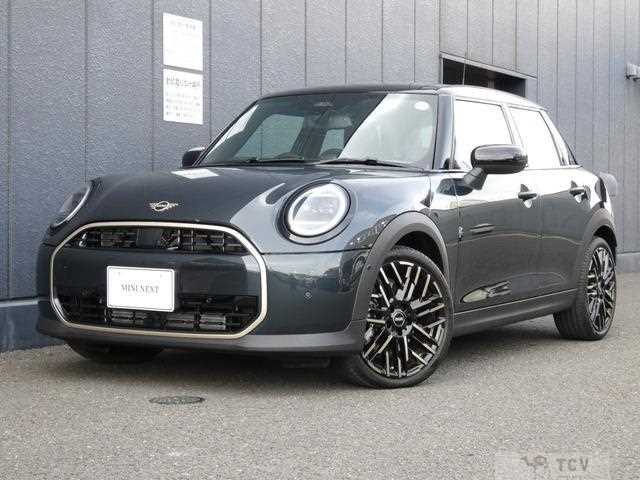 2025 BMW MINI