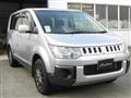 2013 Mitsubishi Delica D5