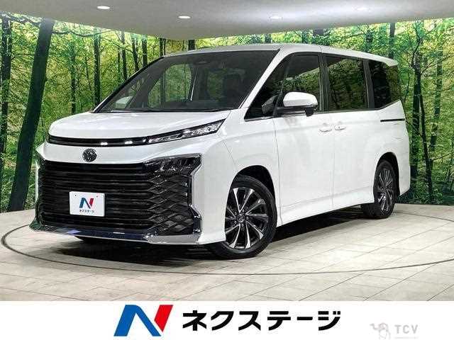2023 Toyota Voxy