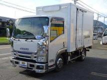 2019 Isuzu Elf Truck