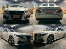 2019 Toyota Crown Hybrid