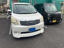 2011 Toyota Noah
